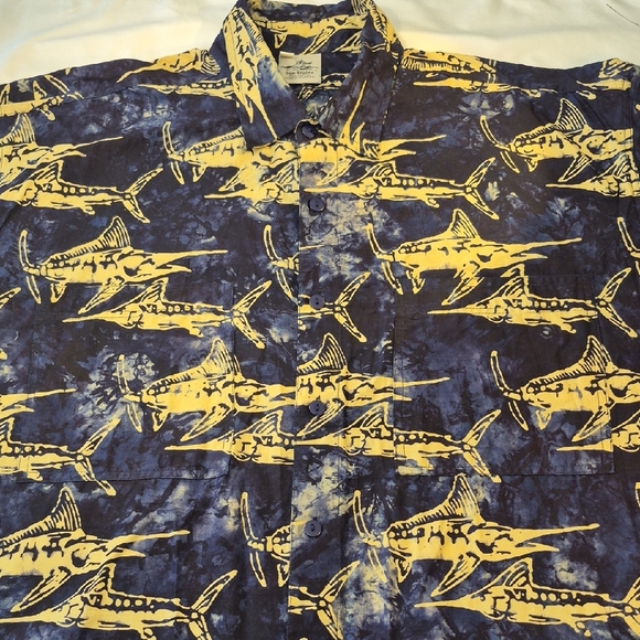 Vibrant Rum Reggae Short Sleeve Button Down Men's Casual Dress Shirt - Picture 8 of 12